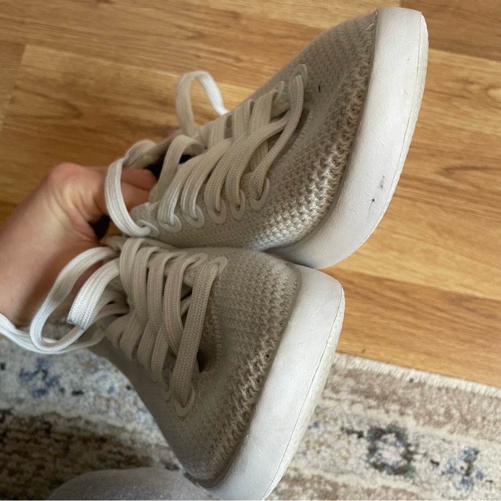 Allbird shoes - Picture 3 of 5